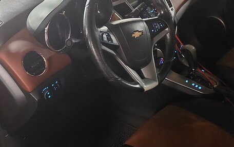 Chevrolet Cruze II, 2011 год, 630 000 рублей, 6 фотография