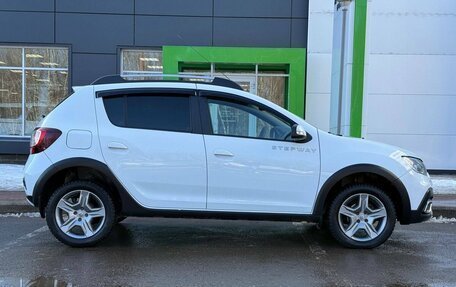 Renault Sandero II рестайлинг, 2020 год, 1 529 000 рублей, 4 фотография