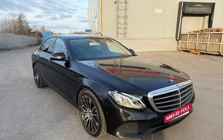 Mercedes-Benz E-Класс, 2018 год, 2 590 000 рублей, 9 фотография