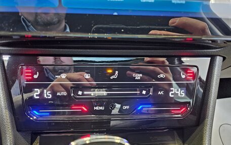 Skoda Superb III рестайлинг, 2025 год, 3 360 000 рублей, 24 фотография