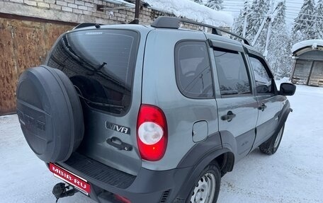 Chevrolet Niva I рестайлинг, 2014 год, 740 000 рублей, 3 фотография