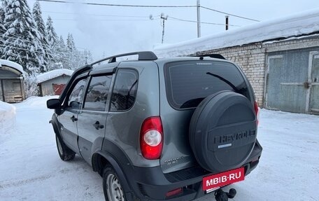 Chevrolet Niva I рестайлинг, 2014 год, 740 000 рублей, 5 фотография