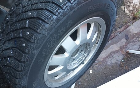 Audi A4, 1998 год, 375 000 рублей, 10 фотография