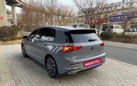 Volkswagen Golf VIII, 2022 год, 1 990 000 рублей, 5 фотография