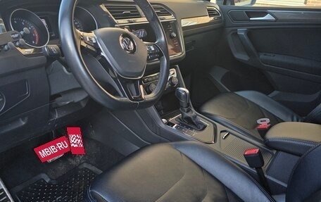 Volkswagen Tiguan II, 2020 год, 2 200 000 рублей, 10 фотография