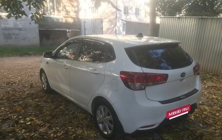 KIA Rio III рестайлинг, 2015 год, 240 000 рублей, 6 фотография