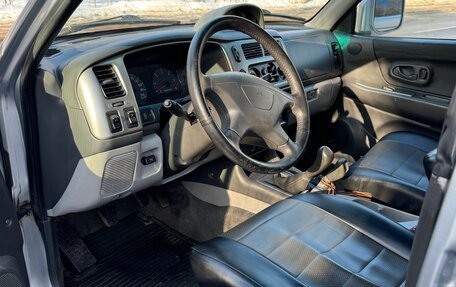 Mitsubishi Pajero Sport II рестайлинг, 2005 год, 680 000 рублей, 14 фотография