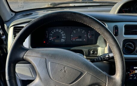 Mitsubishi Pajero Sport II рестайлинг, 2005 год, 680 000 рублей, 16 фотография