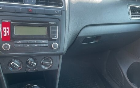 Volkswagen Polo VI (EU Market), 2010 год, 555 000 рублей, 5 фотография