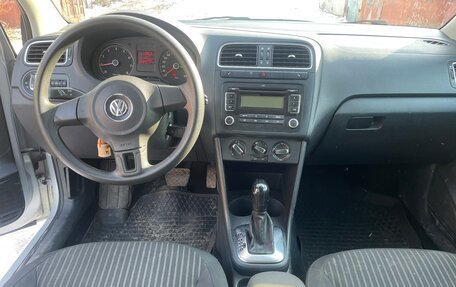 Volkswagen Polo VI (EU Market), 2010 год, 555 000 рублей, 10 фотография