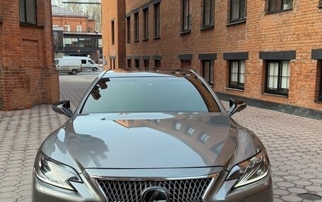 Lexus LS IV, 2019 год, 3 750 000 рублей, 2 фотография