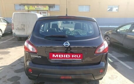 Nissan Qashqai, 2010 год, 910 000 рублей, 2 фотография