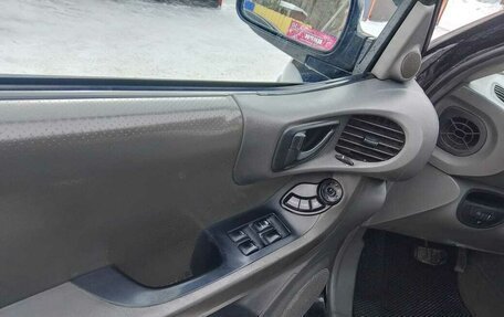 Hyundai Santa Fe III рестайлинг, 2001 год, 365 000 рублей, 11 фотография