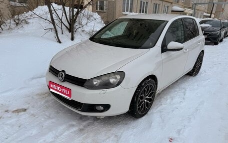 Volkswagen Golf VI, 2011 год, 560 000 рублей, 1 фотография