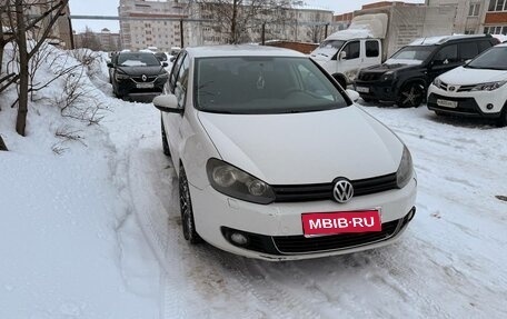 Volkswagen Golf VI, 2011 год, 560 000 рублей, 2 фотография