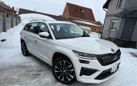 Skoda Kodiaq I, 2023 год, 4 500 000 рублей, 2 фотография