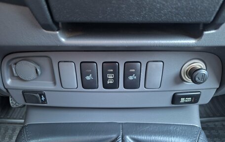 Toyota Hilux VII, 2013 год, 1 990 000 рублей, 11 фотография