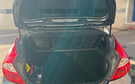 Hyundai Solaris II рестайлинг, 2014 год, 850 000 рублей, 4 фотография