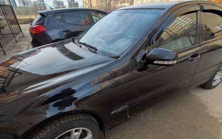 Mercedes-Benz C-Класс, 2002 год, 250 000 рублей, 2 фотография