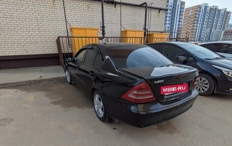 Mercedes-Benz C-Класс, 2002 год, 250 000 рублей, 11 фотография