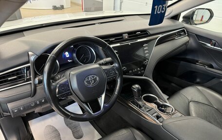 Toyota Camry, 2020 год, 3 799 900 рублей, 11 фотография