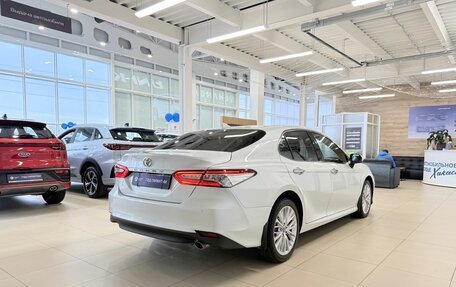 Toyota Camry, 2020 год, 3 799 900 рублей, 6 фотография