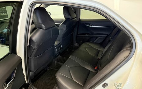 Toyota Camry, 2020 год, 3 799 900 рублей, 18 фотография