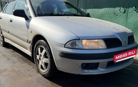 Mitsubishi Carisma I, 2001 год, 300 000 рублей, 3 фотография