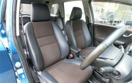 Honda Fit Shuttle I рестайлинг, 2011 год, 800 000 рублей, 6 фотография