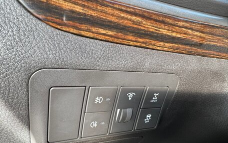 Hyundai Santa Fe III рестайлинг, 2010 год, 1 150 000 рублей, 10 фотография