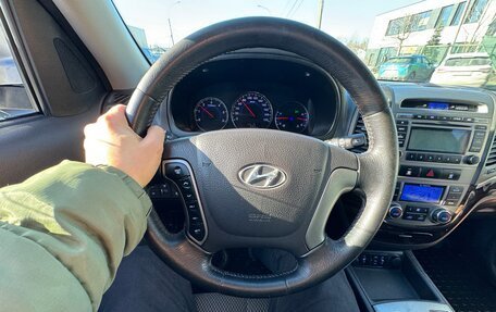 Hyundai Santa Fe III рестайлинг, 2010 год, 1 150 000 рублей, 15 фотография