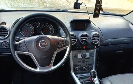 Opel Antara I, 2015 год, 1 300 000 рублей, 10 фотография