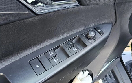 Opel Antara I, 2015 год, 1 300 000 рублей, 11 фотография