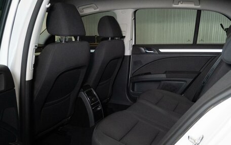 Skoda Superb III рестайлинг, 2014 год, 1 860 000 рублей, 15 фотография