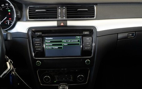 Skoda Superb III рестайлинг, 2014 год, 1 860 000 рублей, 19 фотография