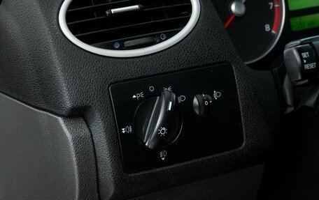 Ford Focus II рестайлинг, 2006 год, 530 000 рублей, 15 фотография