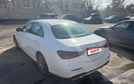 Mercedes-Benz E-Класс, 2021 год, 6 100 000 рублей, 8 фотография