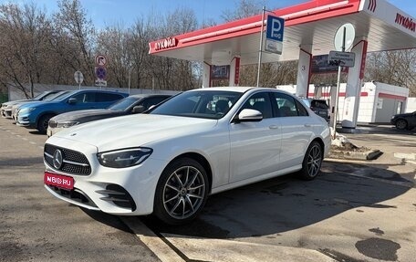 Mercedes-Benz E-Класс, 2021 год, 6 100 000 рублей, 1 фотография