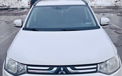 Mitsubishi Outlander III рестайлинг 3, 2013 год, 1 400 000 рублей, 1 фотография