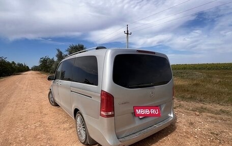 Mercedes-Benz V-Класс, 2017 год, 4 000 000 рублей, 5 фотография
