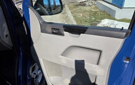 Volkswagen Transporter T5 рестайлинг, 2010 год, 1 496 500 рублей, 15 фотография