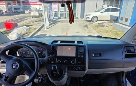 Volkswagen Transporter T5 рестайлинг, 2010 год, 1 496 500 рублей, 17 фотография