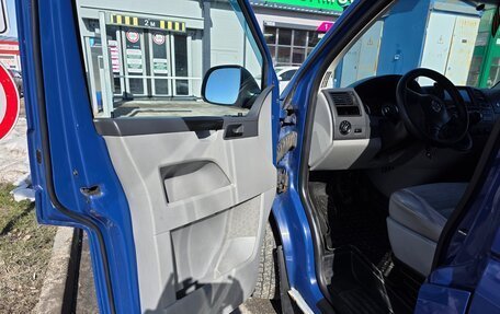 Volkswagen Transporter T5 рестайлинг, 2010 год, 1 496 500 рублей, 19 фотография