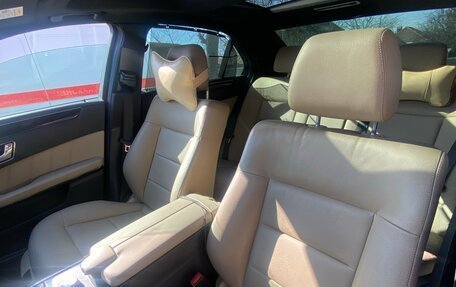 Mercedes-Benz E-Класс, 2010 год, 1 700 000 рублей, 3 фотография