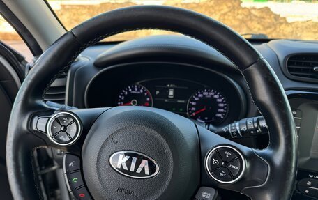 KIA Soul II рестайлинг, 2017 год, 1 800 000 рублей, 6 фотография