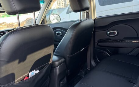 KIA Soul II рестайлинг, 2017 год, 1 800 000 рублей, 8 фотография