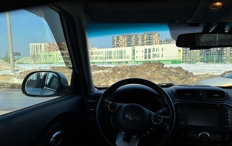 KIA Soul II рестайлинг, 2017 год, 1 800 000 рублей, 9 фотография