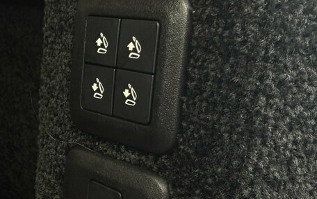 Land Rover Range Rover IV рестайлинг, 2018 год, 6 700 000 рублей, 13 фотография