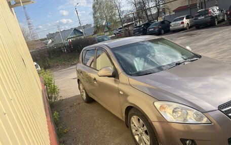 KIA cee'd I рестайлинг, 2008 год, 438 000 рублей, 10 фотография
