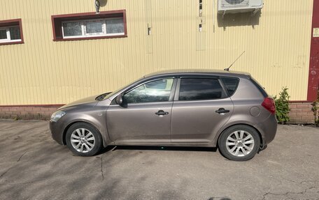 KIA cee'd I рестайлинг, 2008 год, 438 000 рублей, 12 фотография